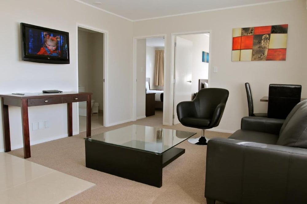 Фото The Surrey Hotel