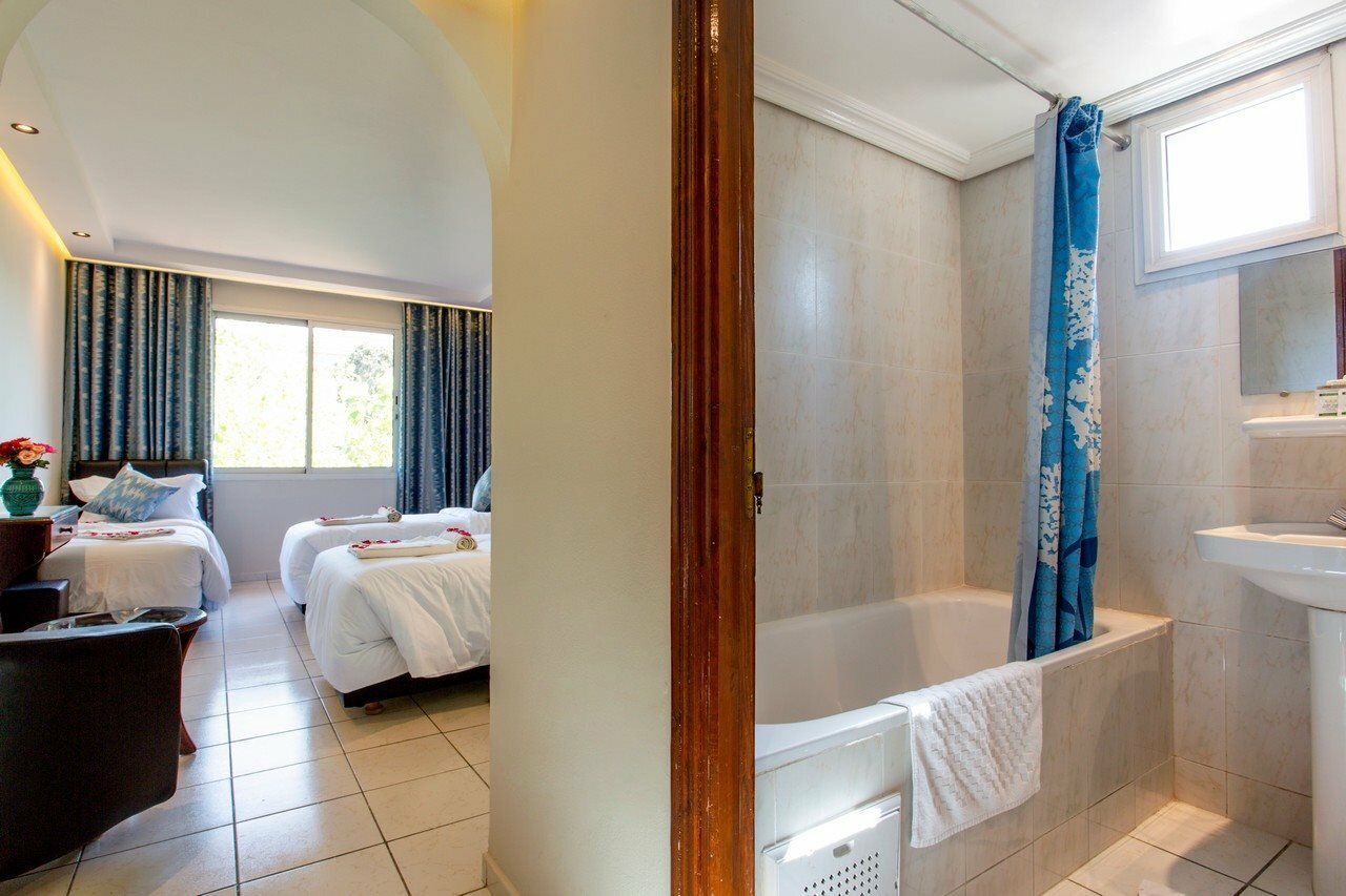 Фото Hotel Akabar