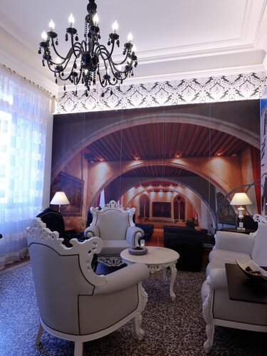 Гостиница Hotel La Residence в Нарбонне