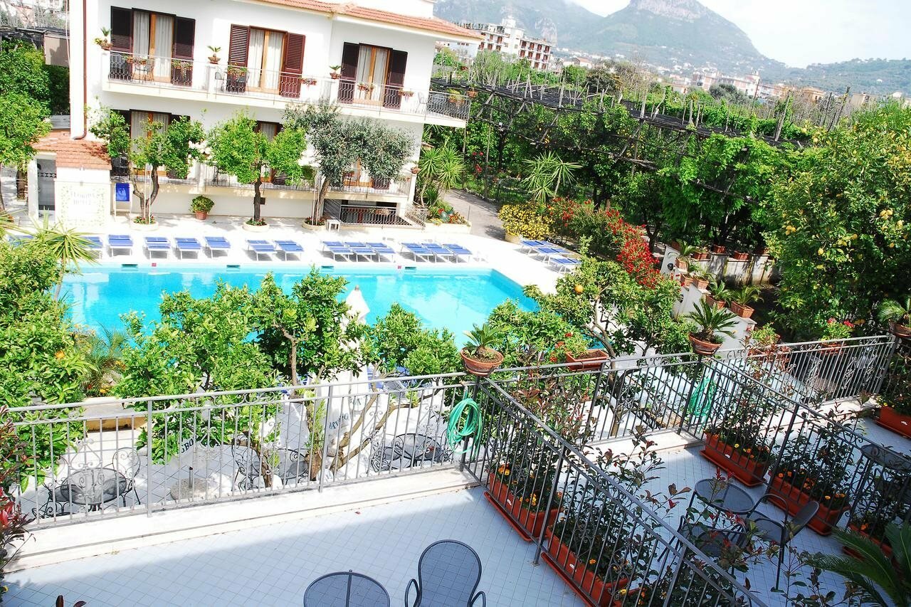 Фото отеля 5