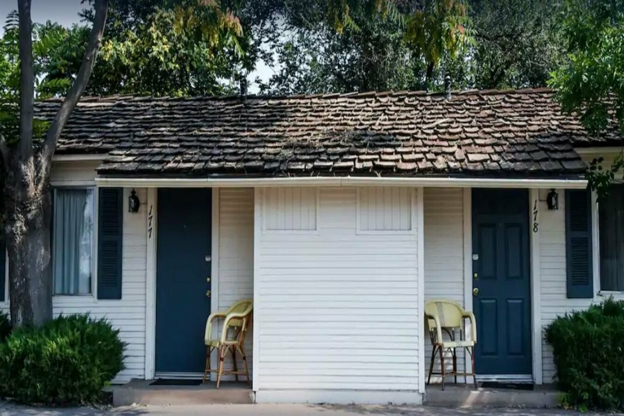 Фото Parry Lodge