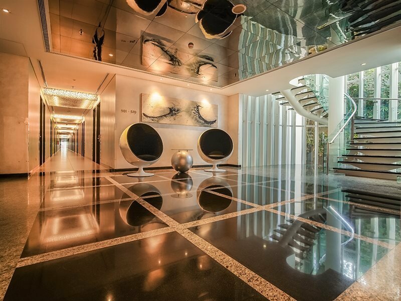 Фото Fm7 Resort Hotel Bandara Jakarta Airport