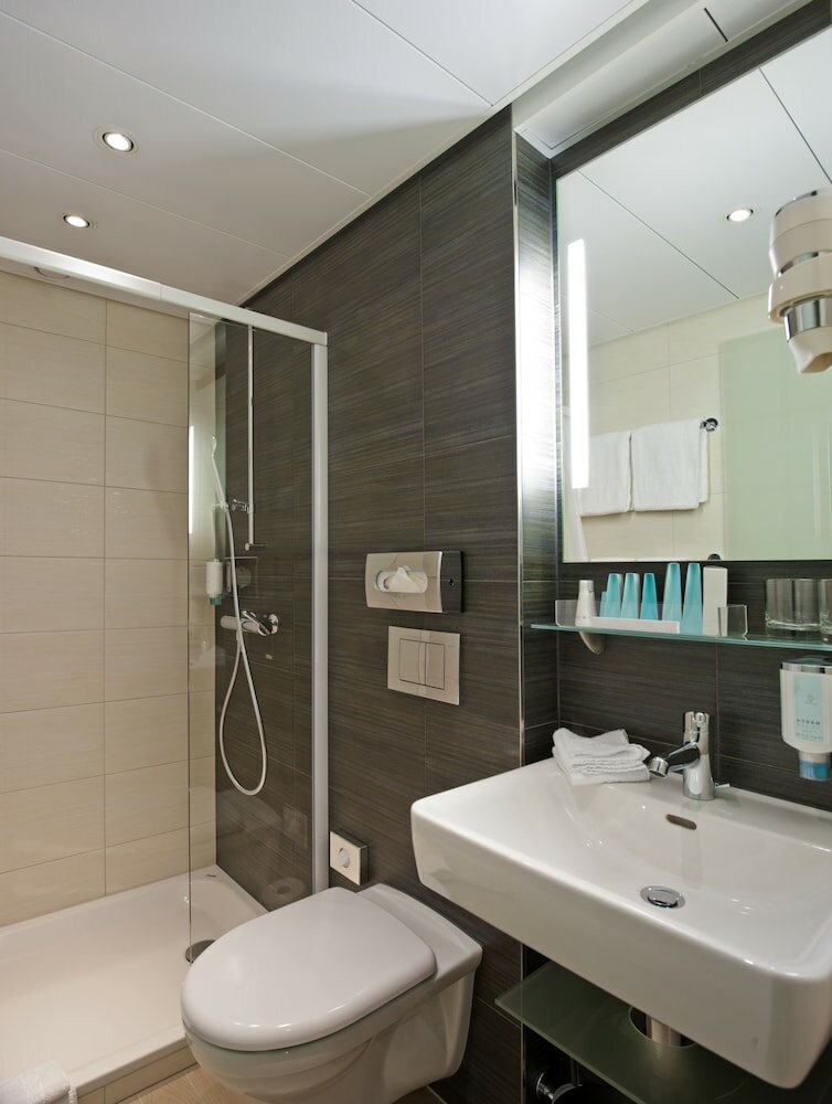 Фото Hotel Sternen Oerlikon