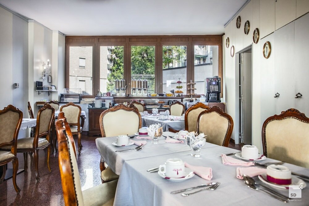 Фото Admiral Hotel