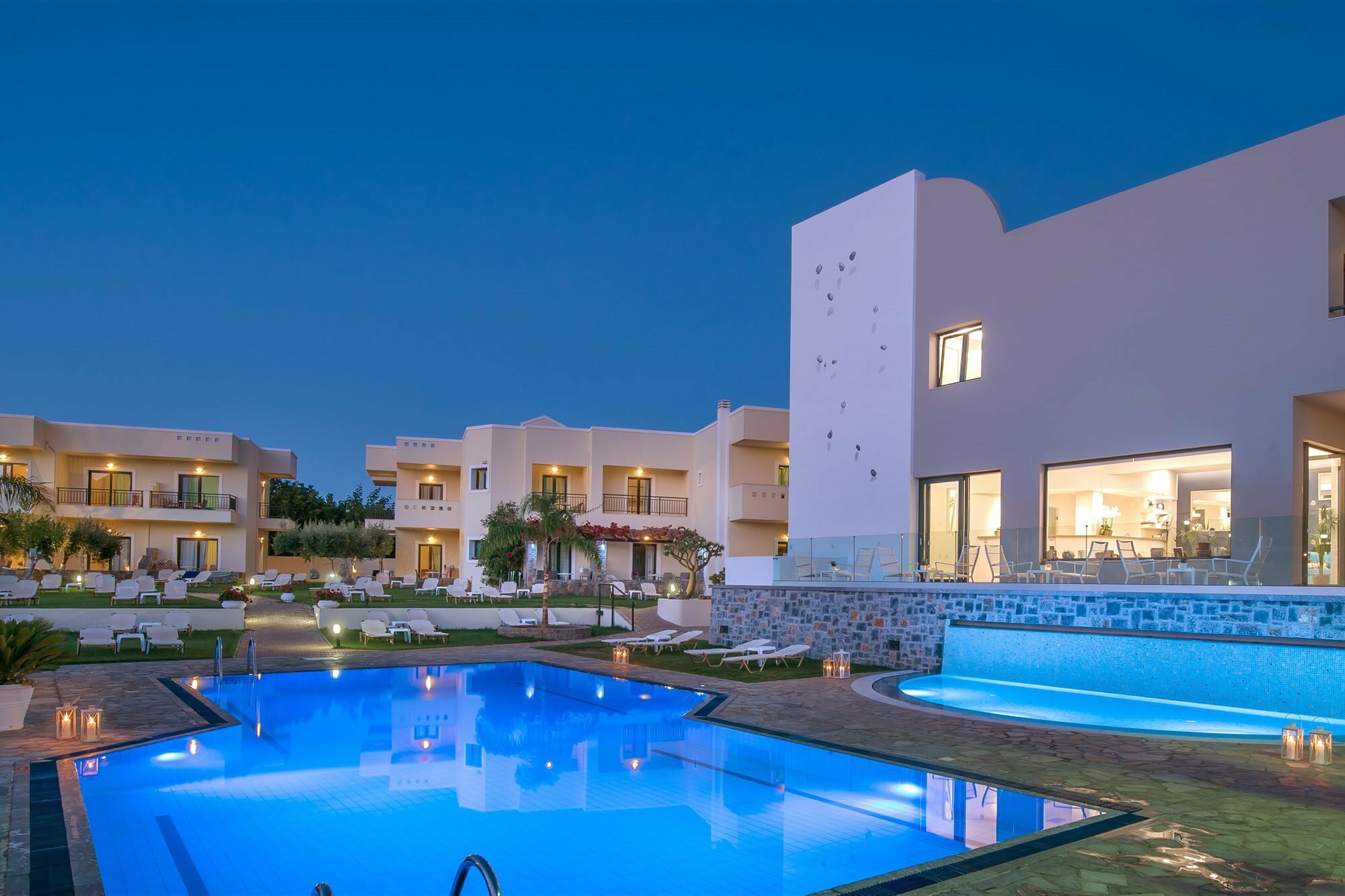 Фото Kristalli Hotel Apartments