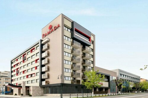 Гостиница Ramada by Wyndham Ramnicu Valcea