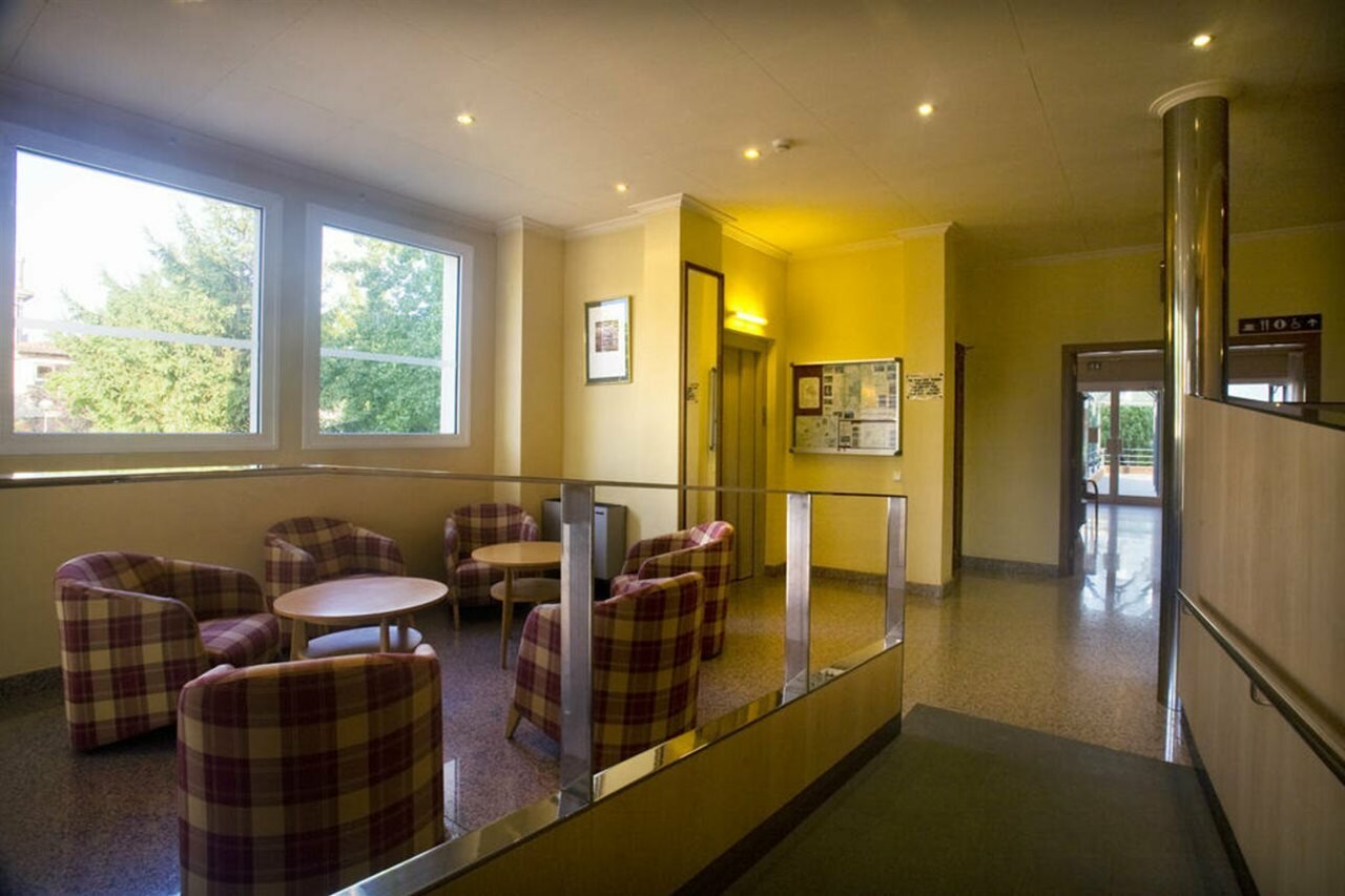 Фото Hotel La Perla