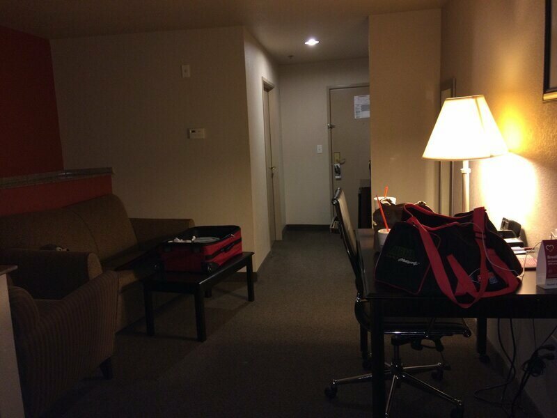 Фото Candlewood Suites Grand Prairie - Arlington, an Ihg Hotel