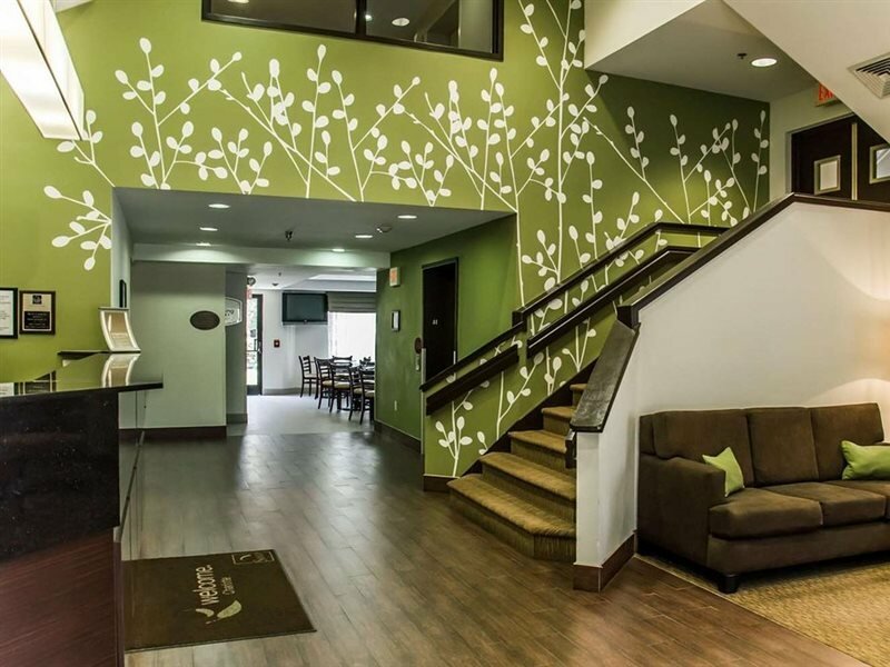 Фото Sleep Inn Airport - Billy Graham Parkway