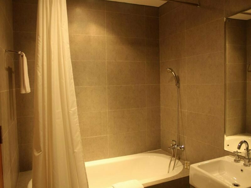 Hotel Royal Suite Balikpapan, Balikpapan, photo