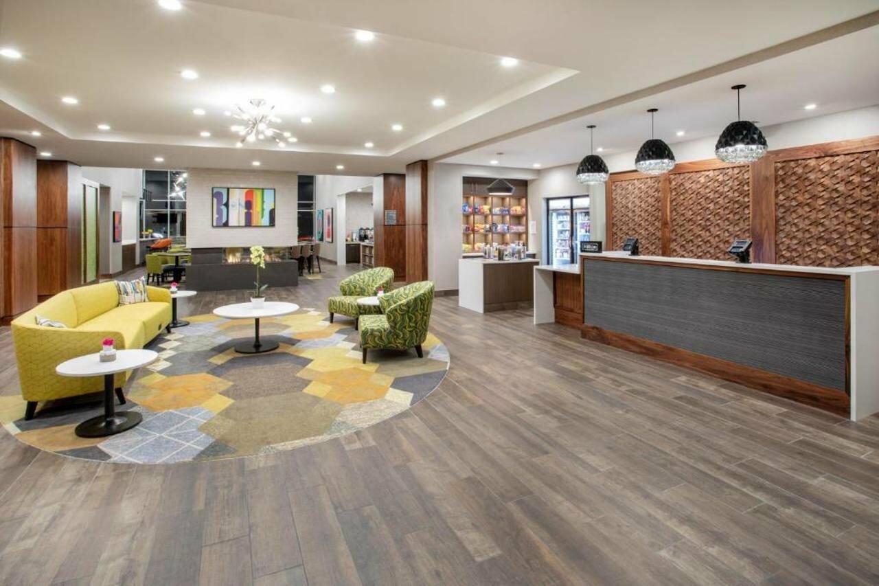 Фото Homewood Suites by Hilton Edina Minneapolis