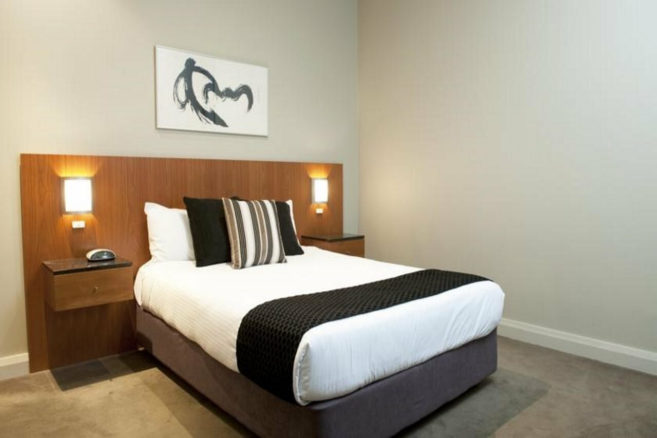 Фото Mantra Hindmarsh Square