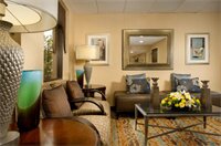 Фото Holiday Inn Express Fairfax - Arlington Boulevard, an Ihg Hotel