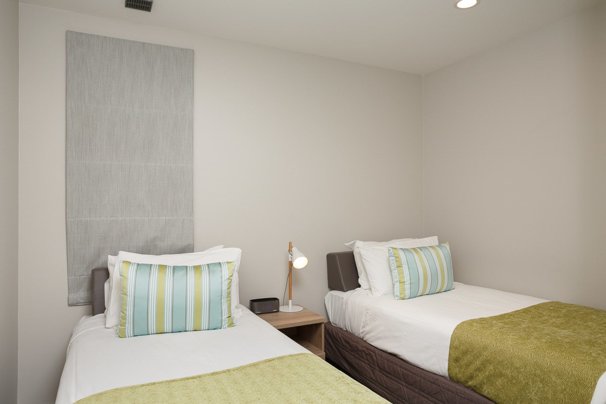 Фото Quest Atrium Serviced Apartments