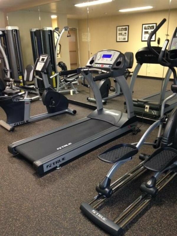 Фото Best Western Plus Heritage Inn