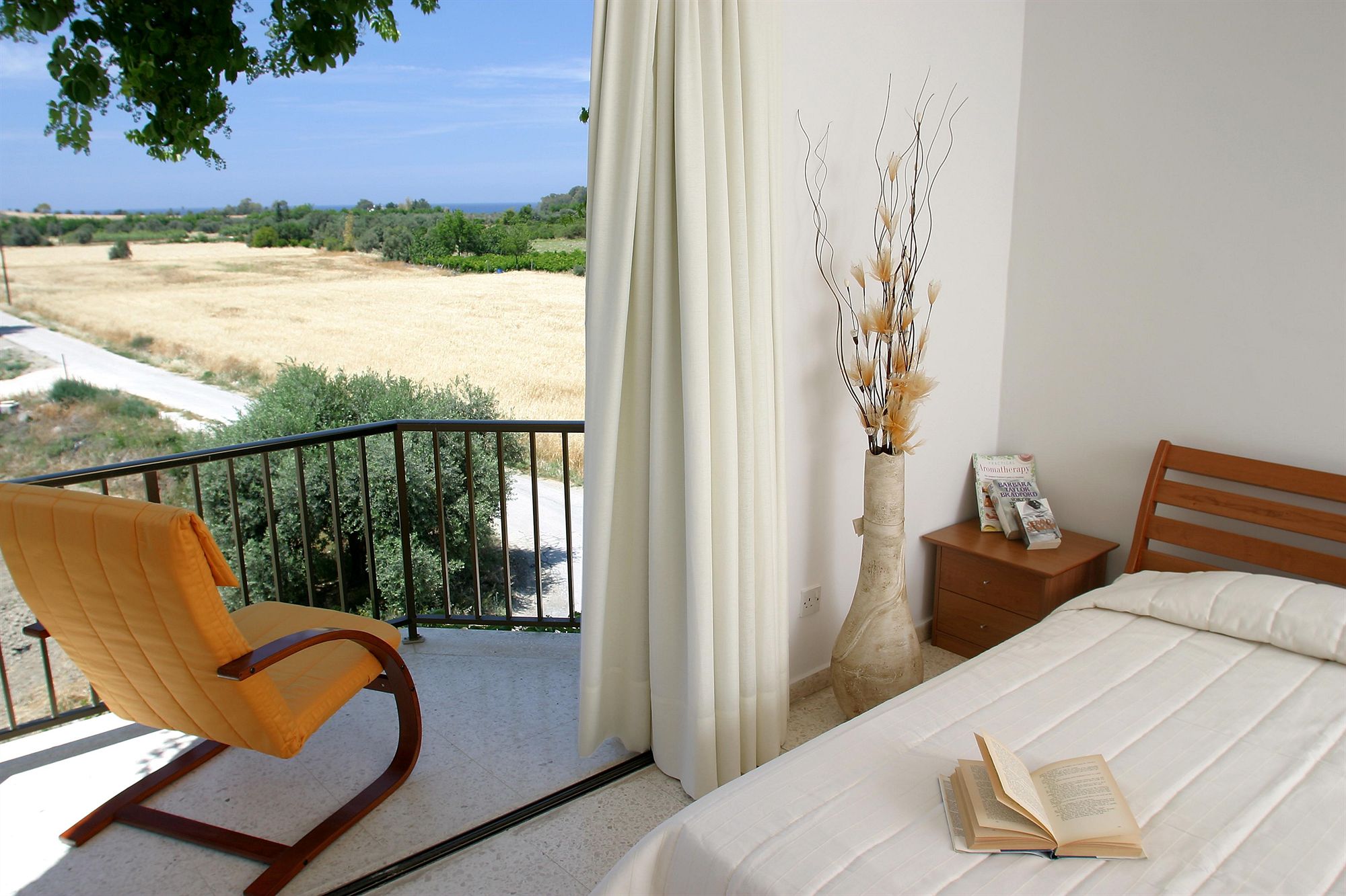 Фото AlkioNest Hotel Apartments