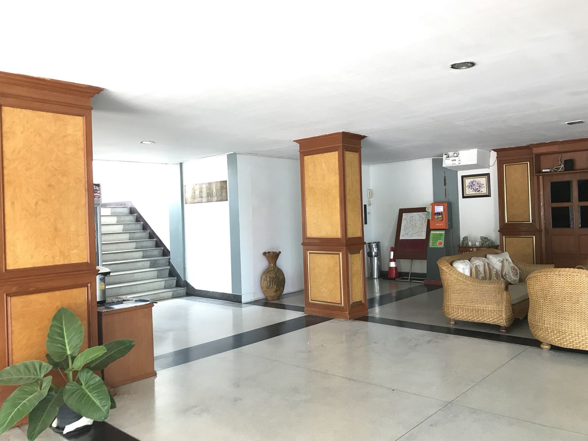 Фото Bordin Hotel