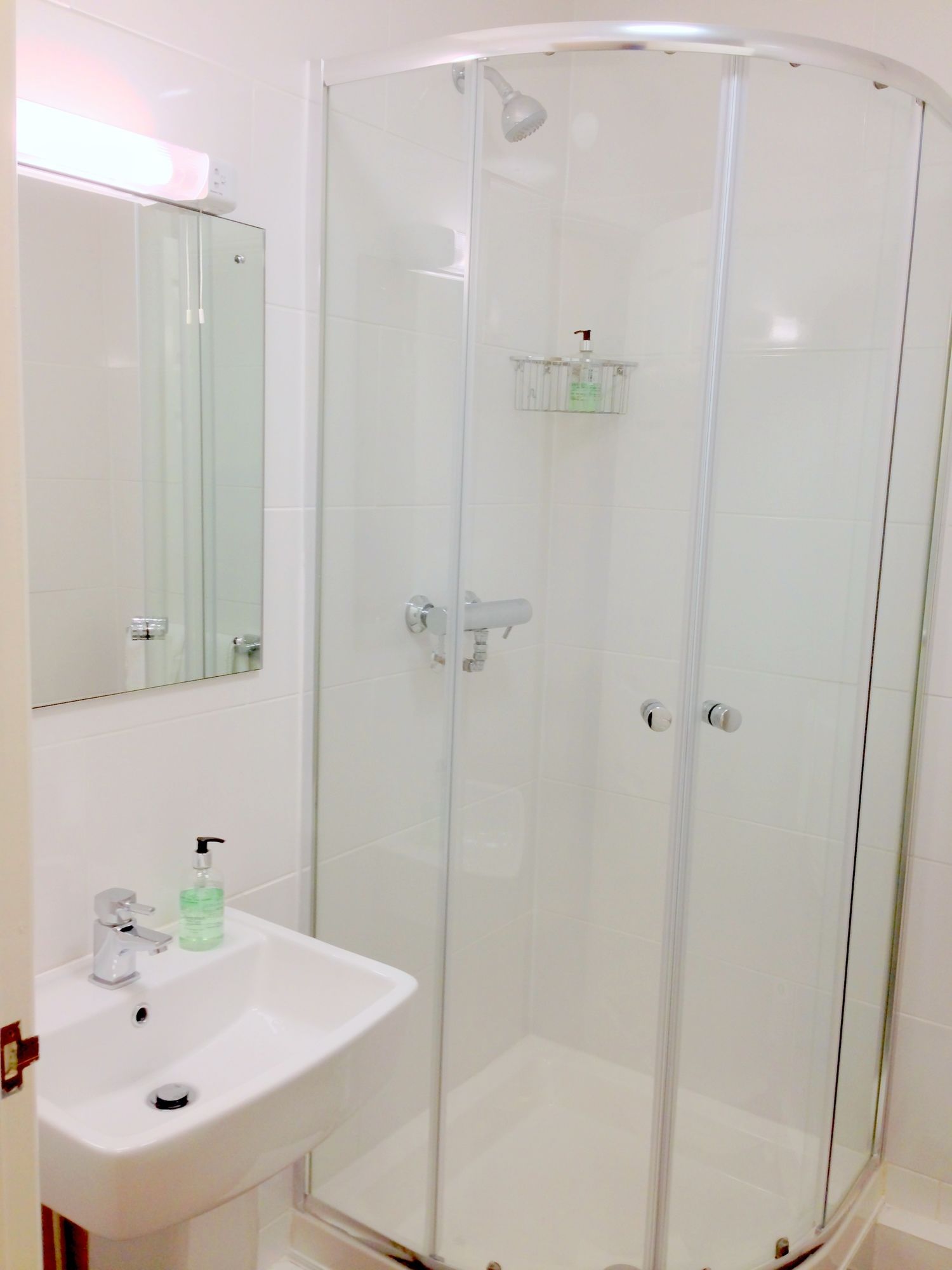 Фото Ely House Hotel