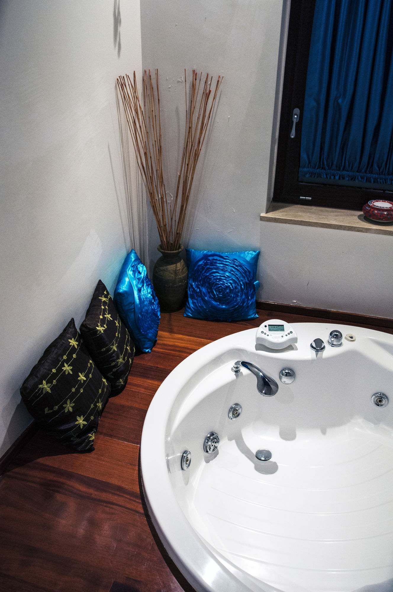 Фото La Chicca Palace Hotel