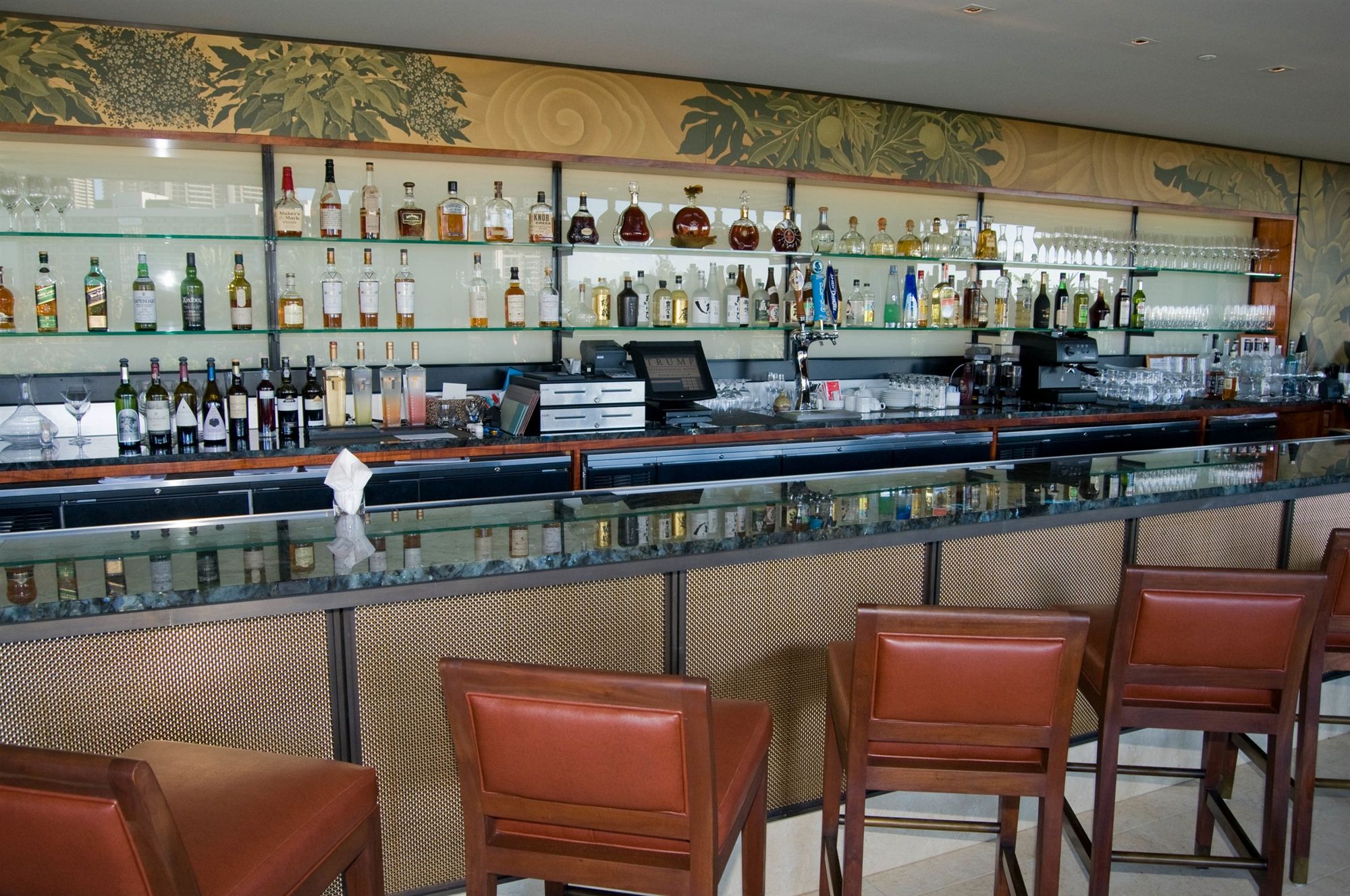 Фото Jet Luxury @ The Trump Waikiki