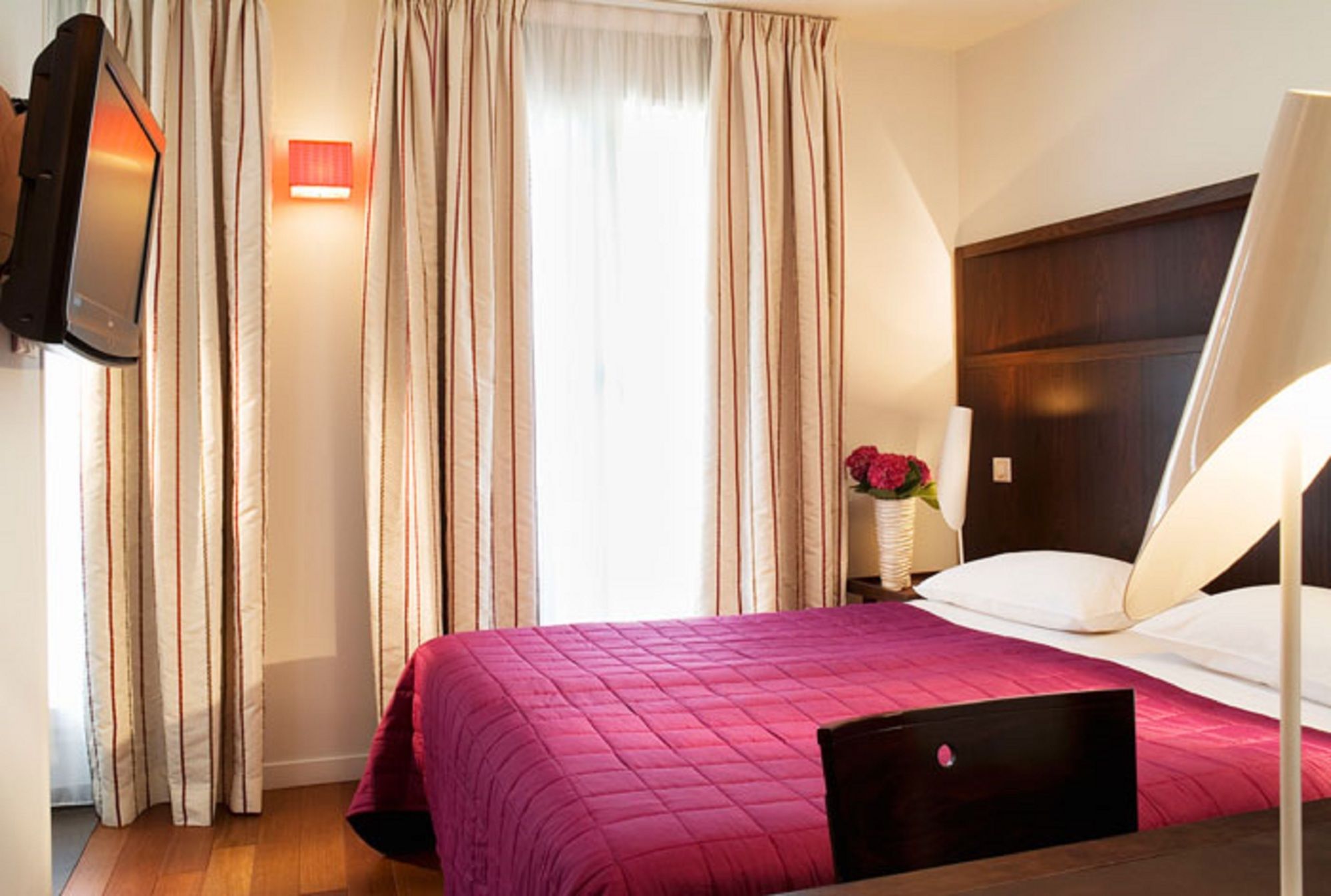 Фото Avalon Appart'Hotel Paris Gare du Nord