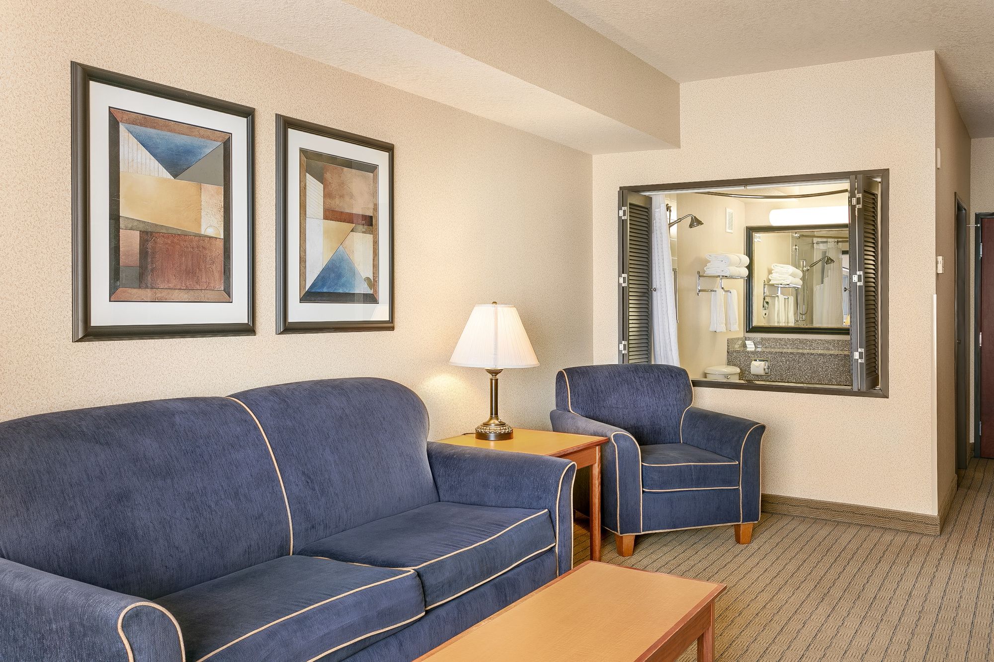 Фото Holiday Inn Express Hotel & Suites Seaside-Convention Center, an Ihg Hotel