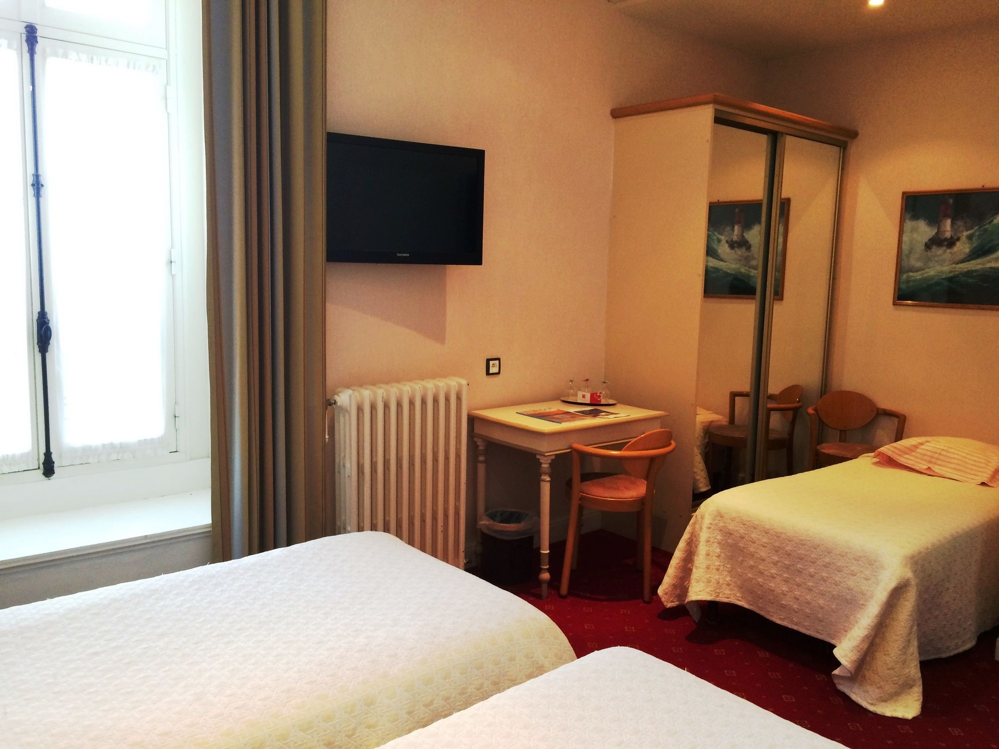 Фото Hotel France & Chateaubriand