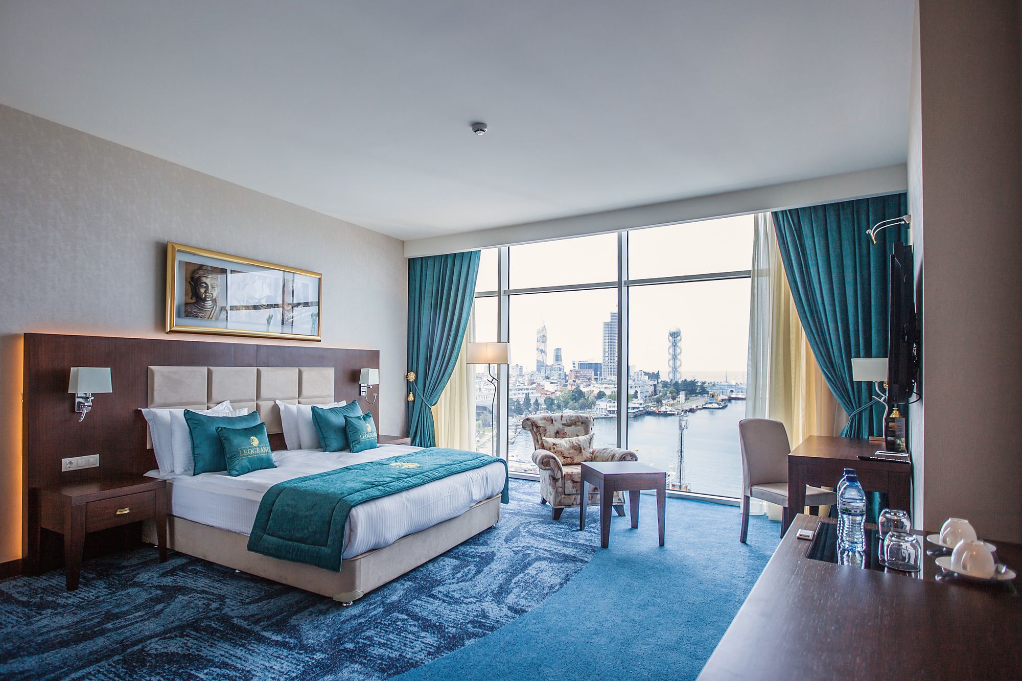 Фото Jrw Welmond Hotel & Casino