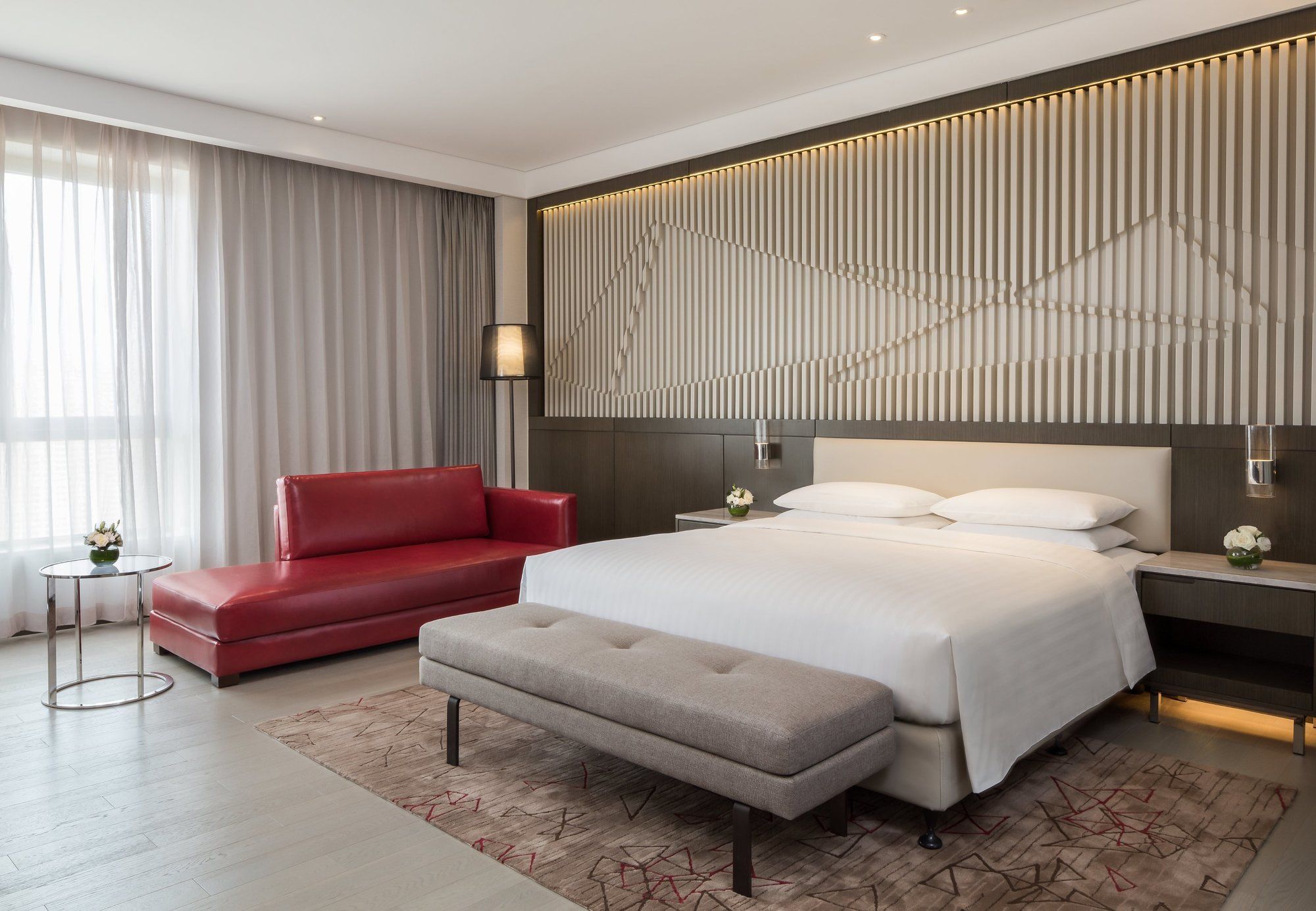 Фото Courtyard by Marriott Tianjin Hongqiao