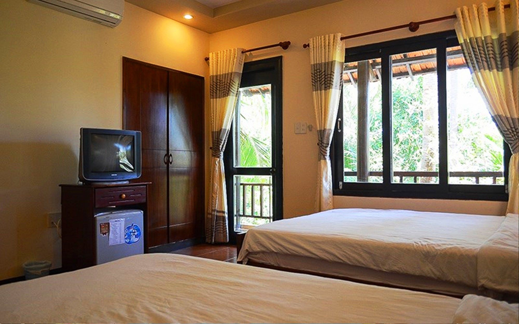 Фото Rang Garden Hill Side Resort