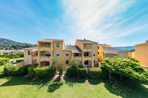 Гостиница Résidence Paese Serenu в Сартене