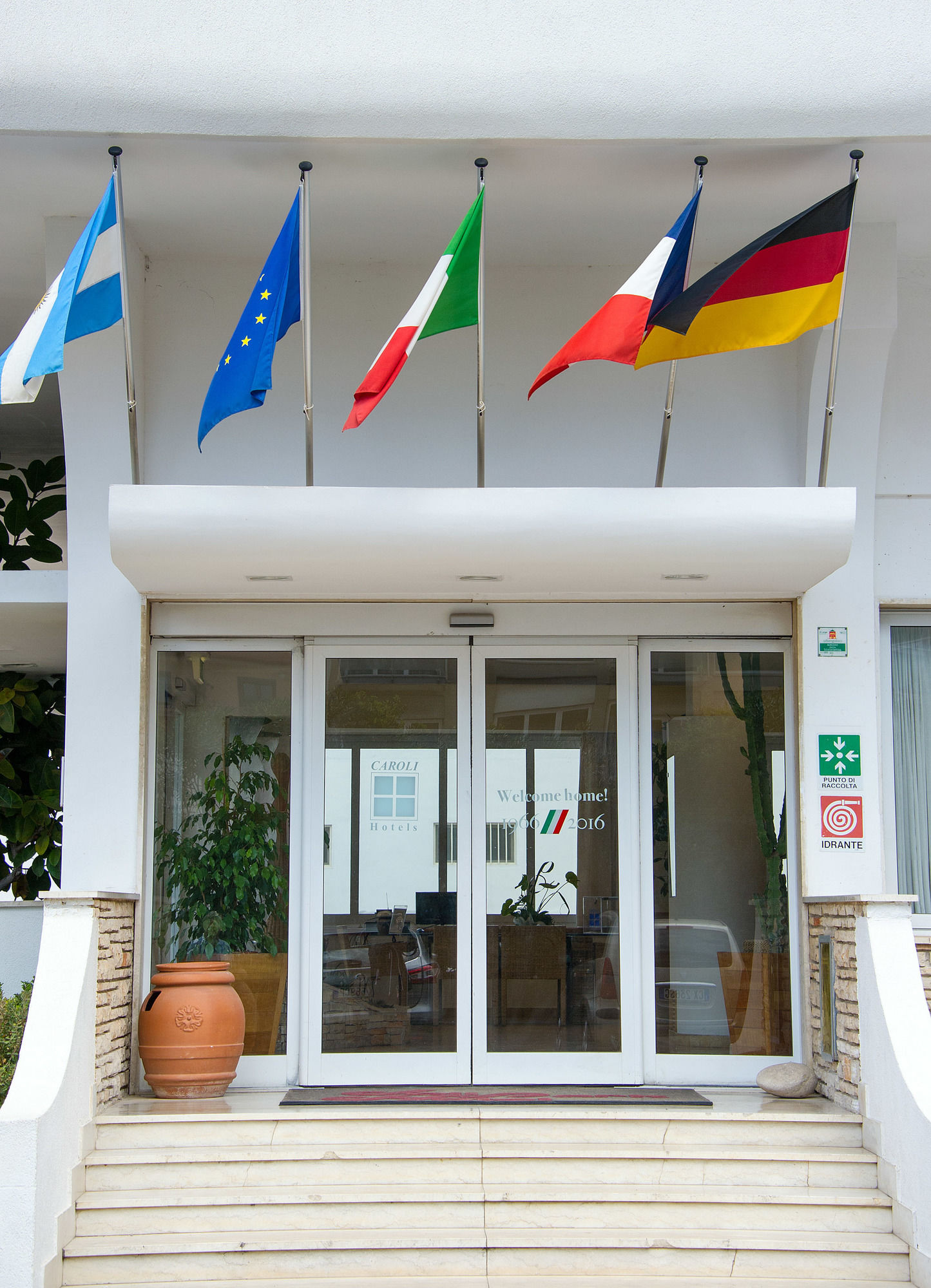 Фото Joli Park Hotel