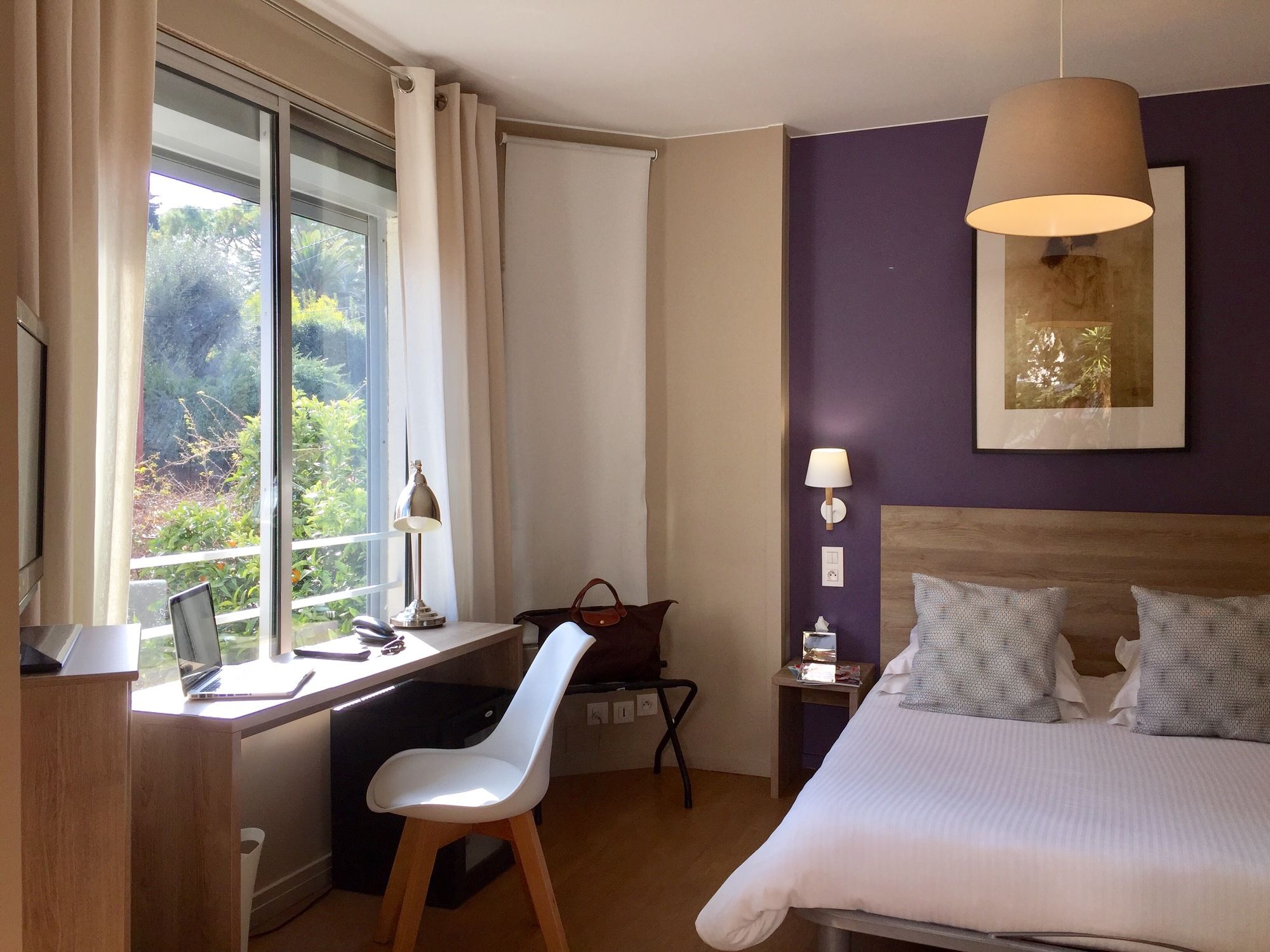 Фото Hotel Le Petit Castel