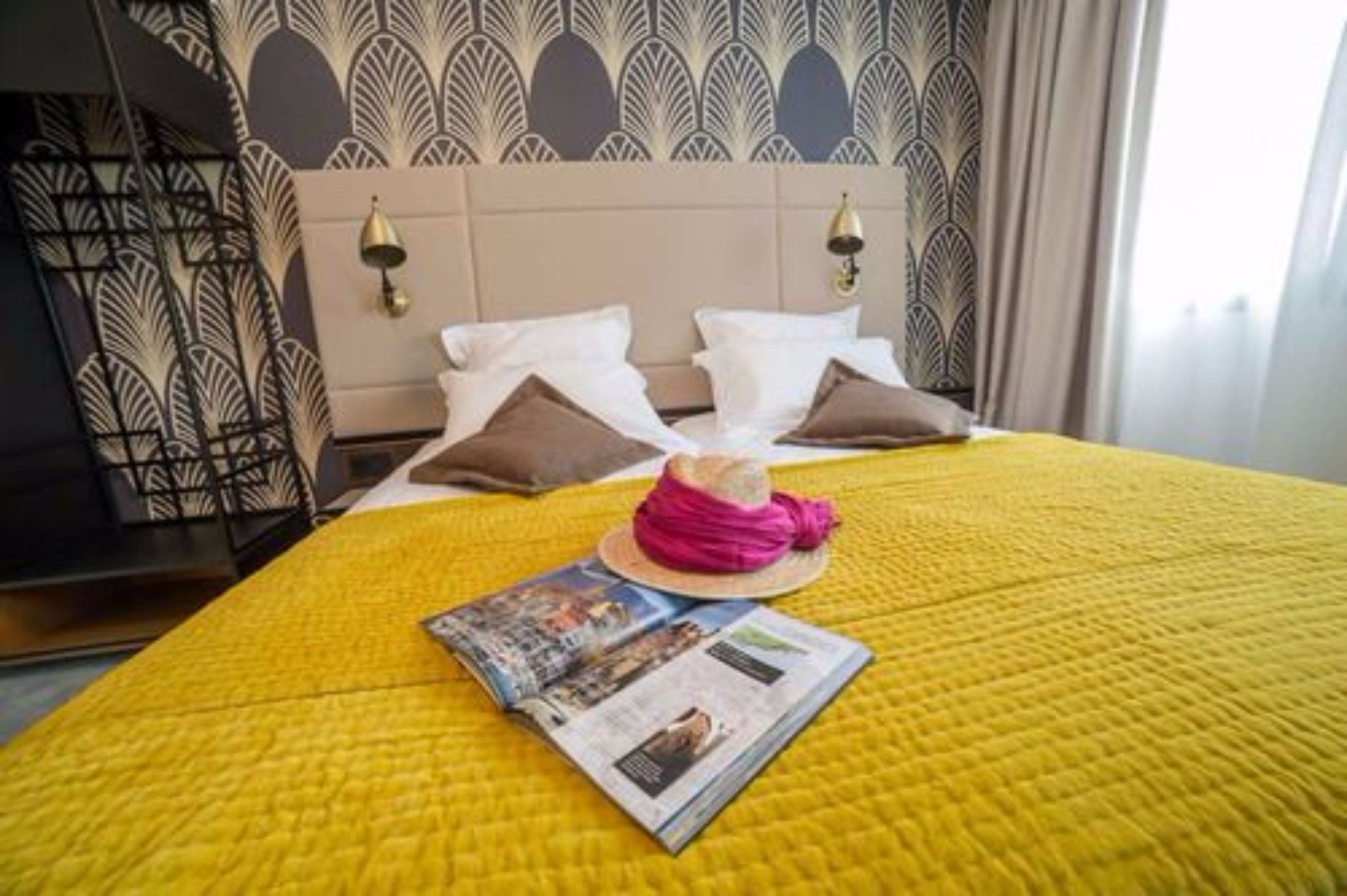 Фото Best Western Hotel Journel Antibes-Juan-les-Pins