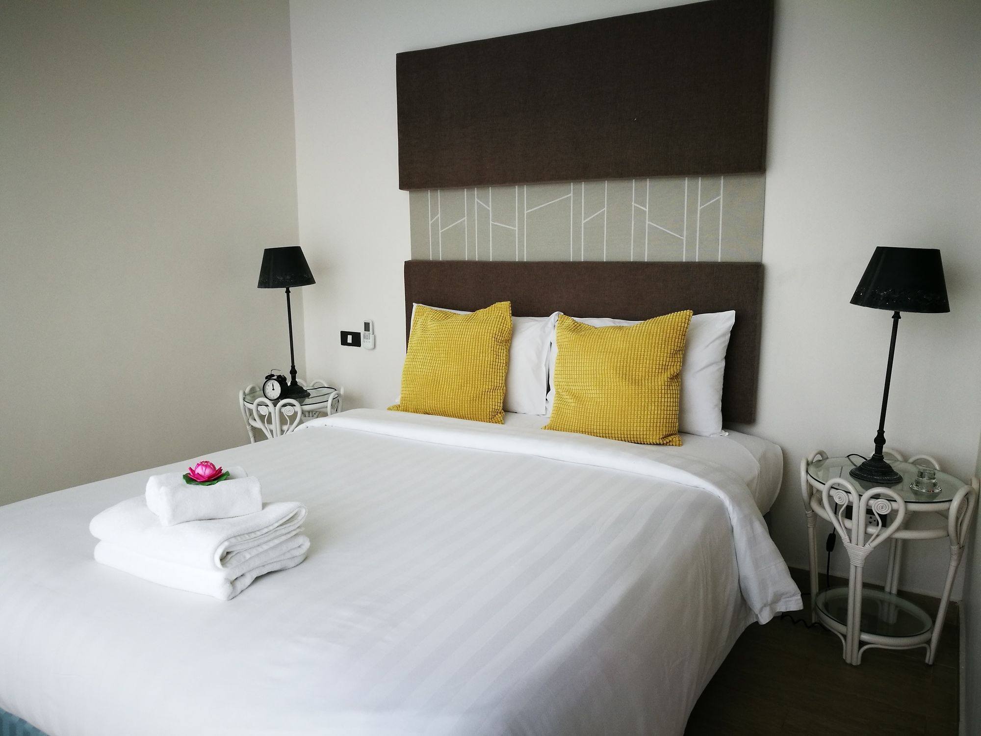 Фото Tropicana Pool Villa