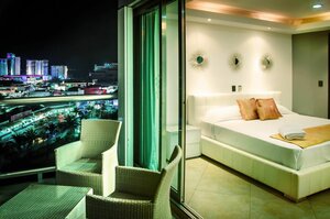 Гостиница Ocean Dream Cancun by GuruHotel