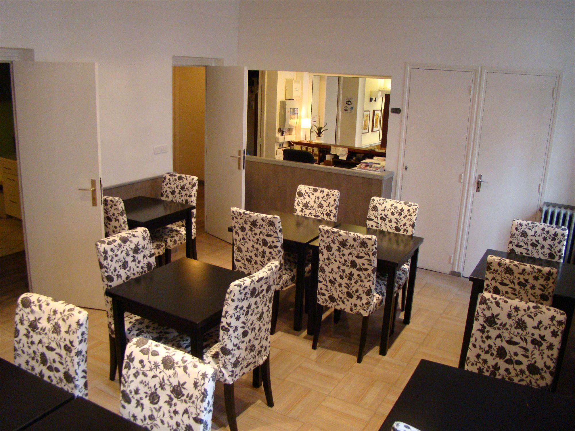 Фото Hotel Mistral Comedie Saint Roch