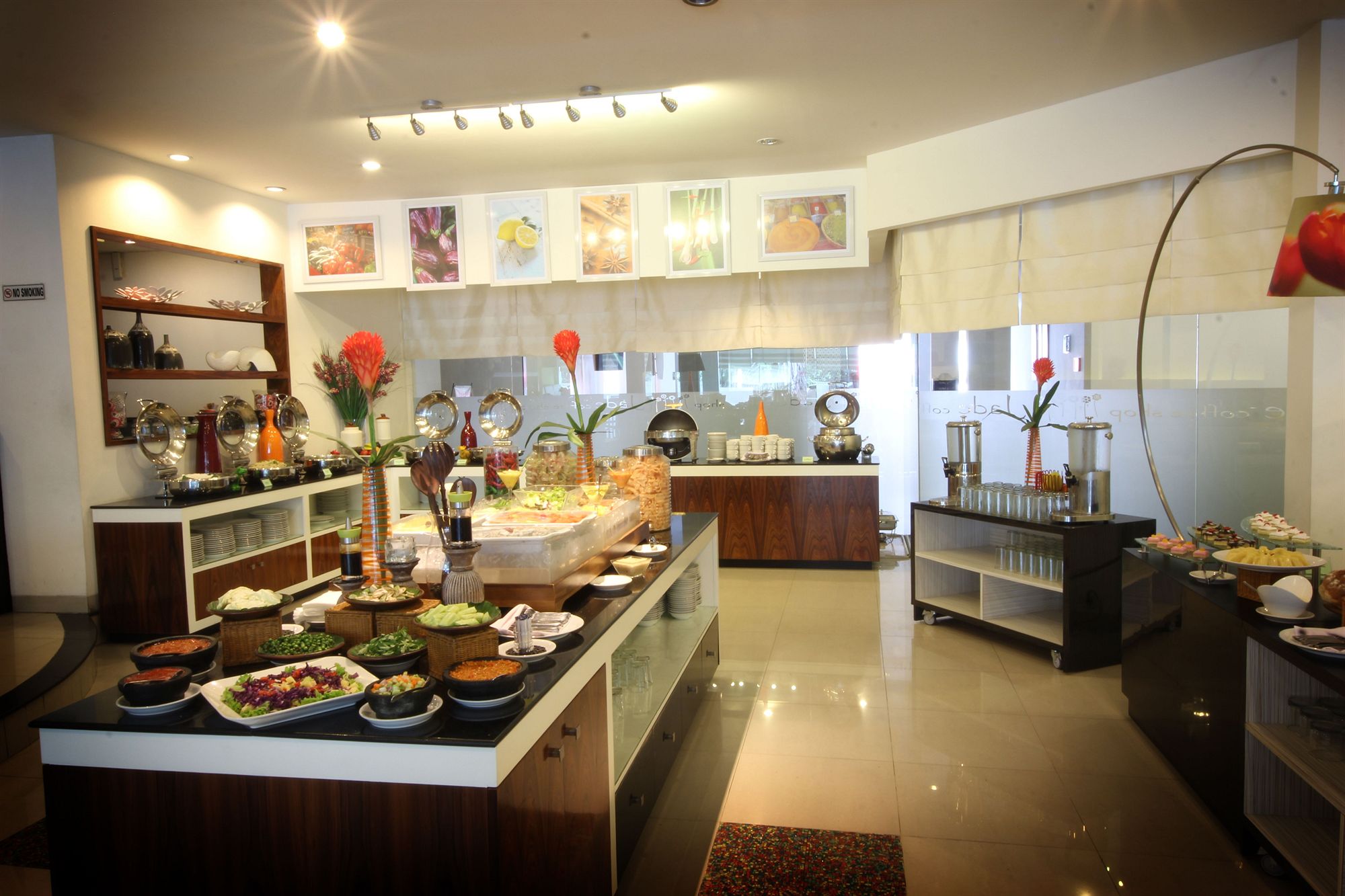 Фото Permata Hotel