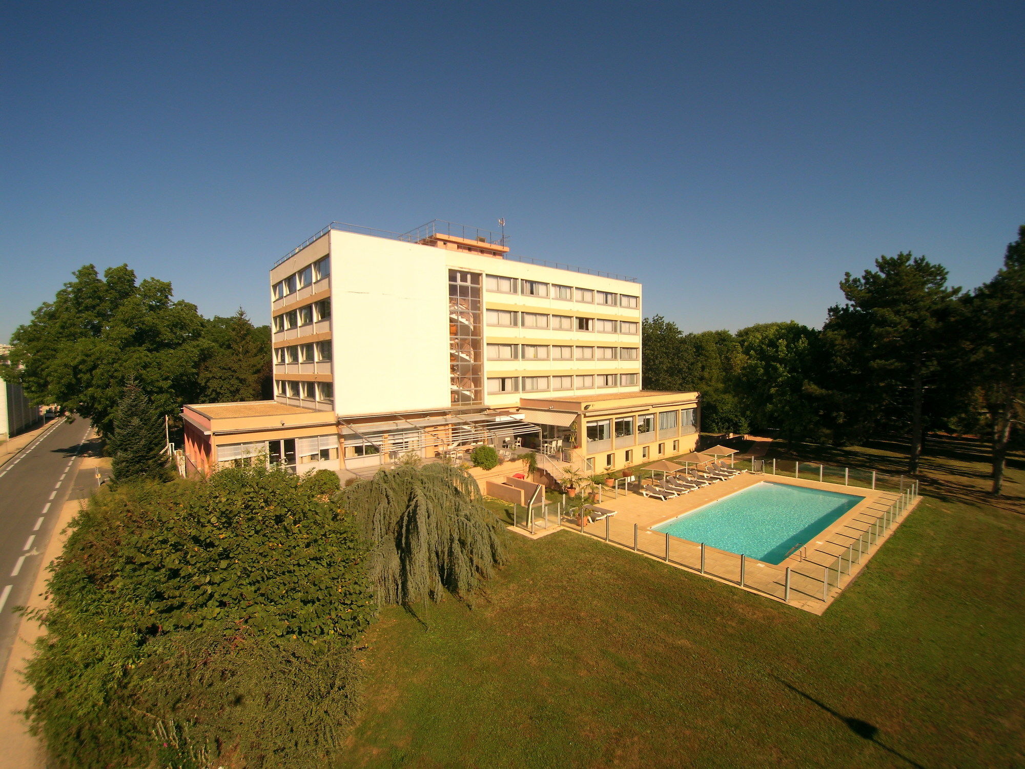 Фото Mercure Macon Bord de Saone