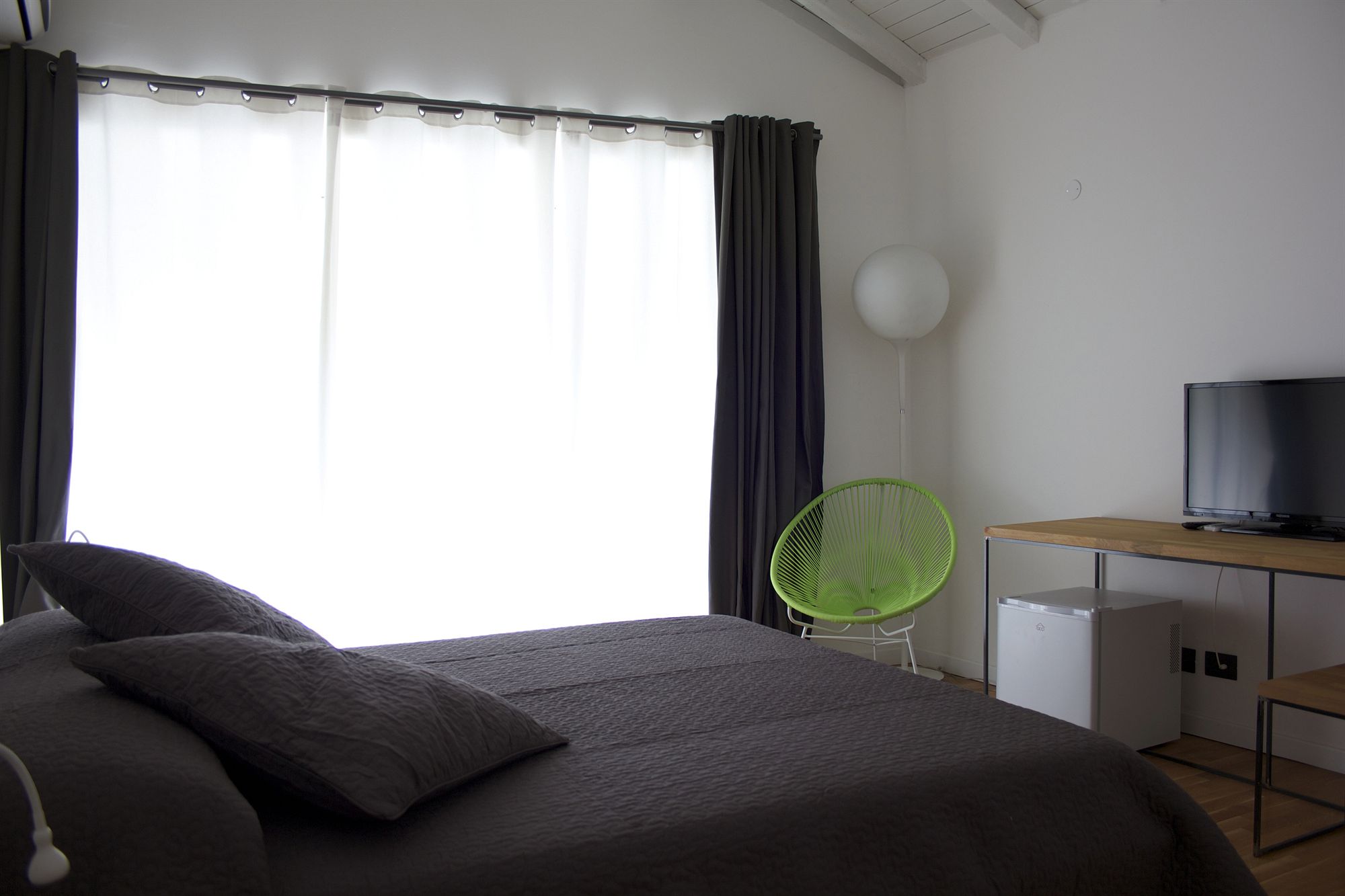 Фото Habitat Luxury Suites Accommodation