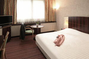 Mercure Besancon Parc Micaud (Besançon, Avenue Édouard Droz, 3), hotel