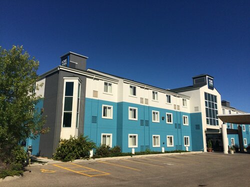 Внешний вид отеля Home Inn Express Medicine Hat в Медисин-Хате, фото 2