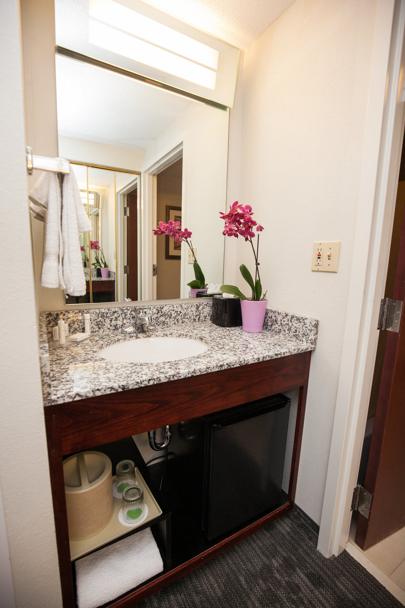 Фото Courtyard by Marriott Cincinnati Airport