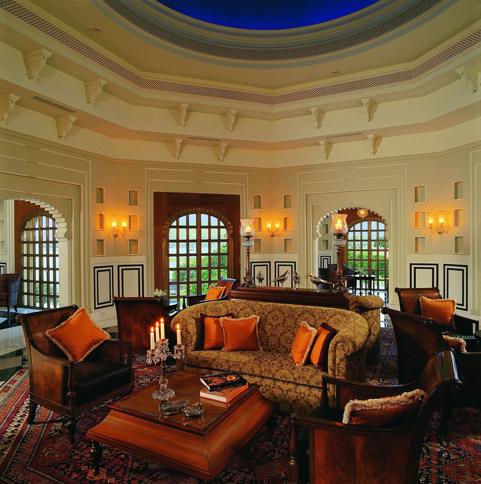 Фото The Oberoi Udaivilas, Udaipur