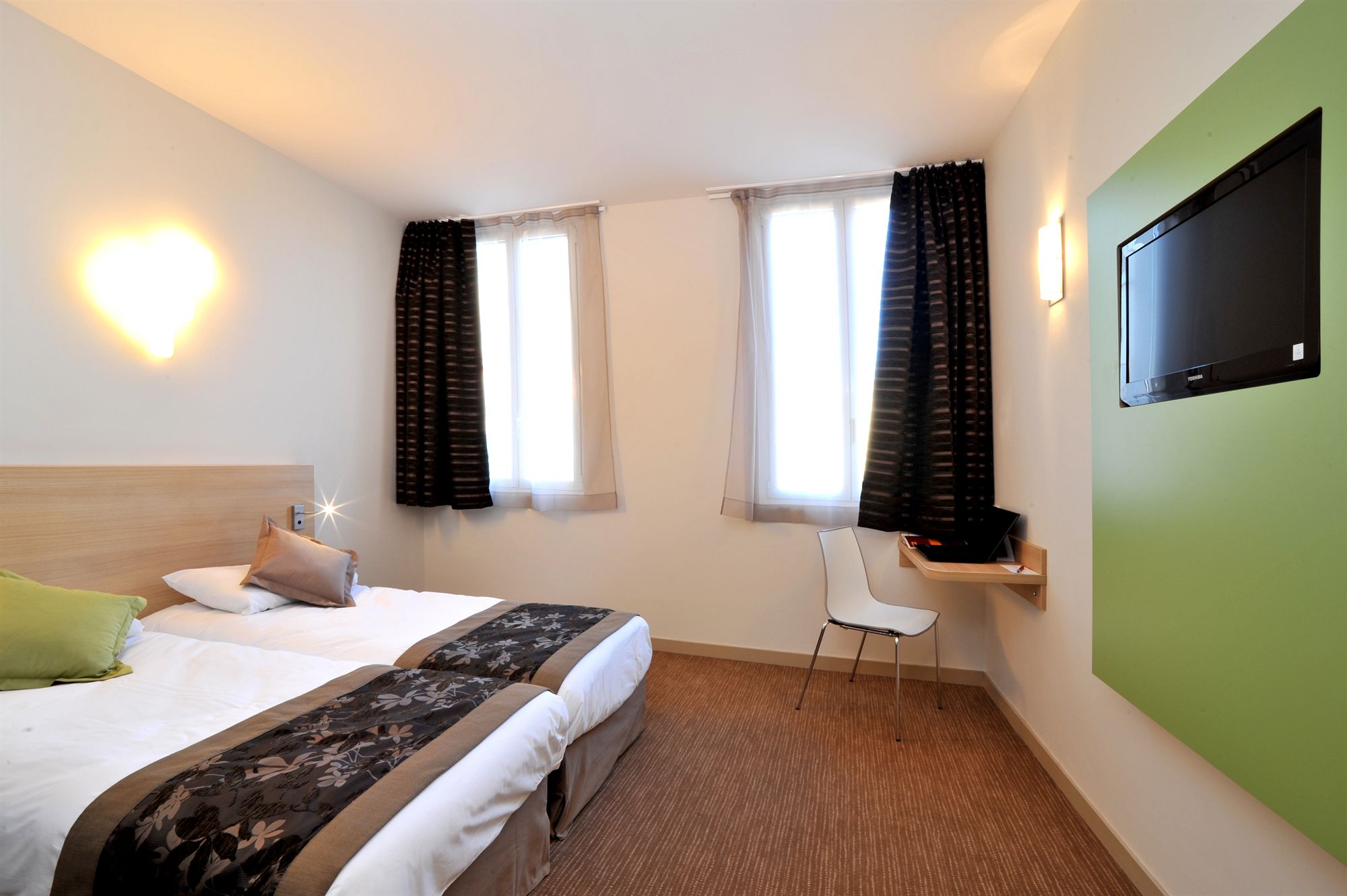 Фото отеля 3