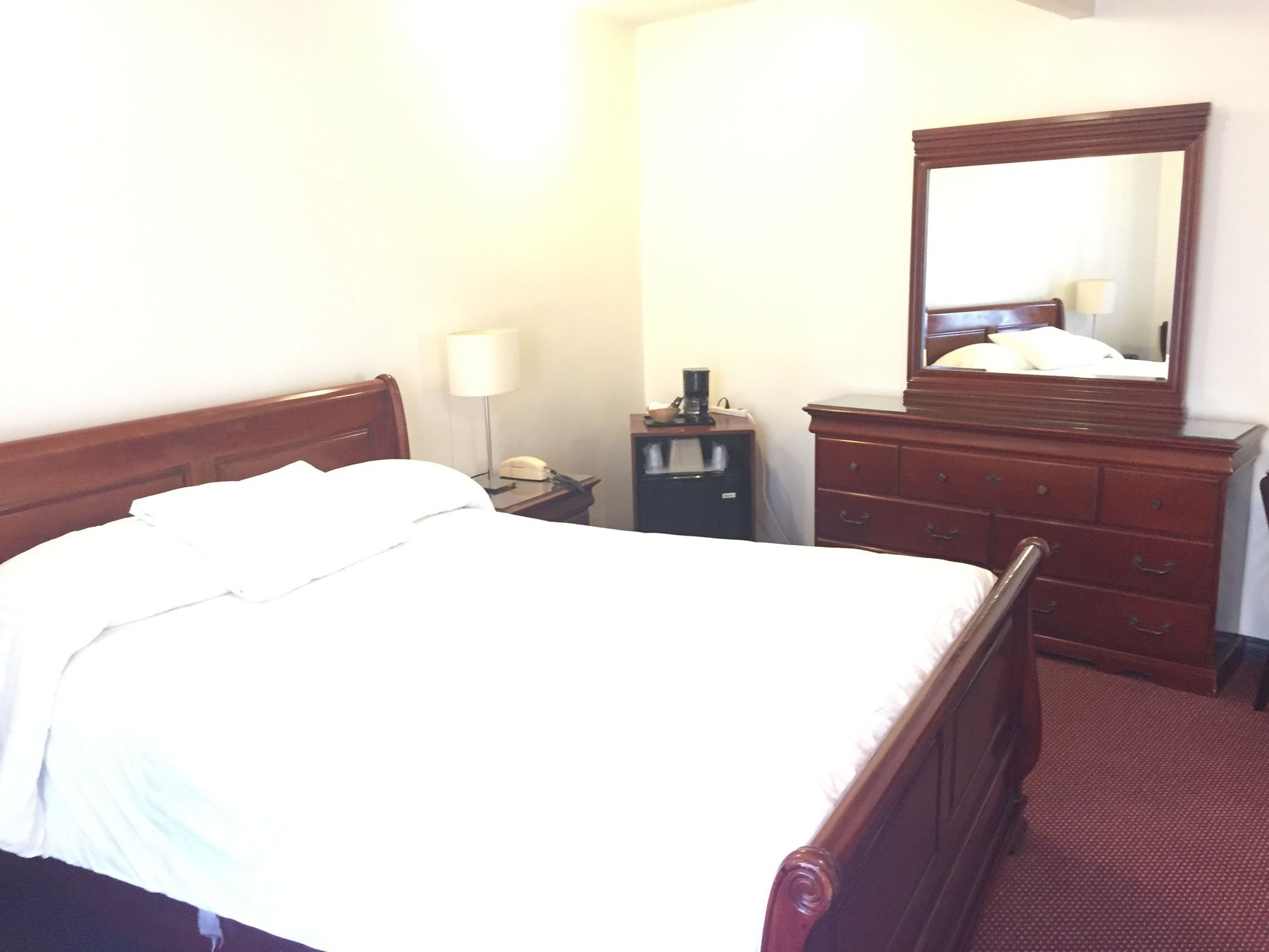 Фото Park Plaza Lodge Hotel