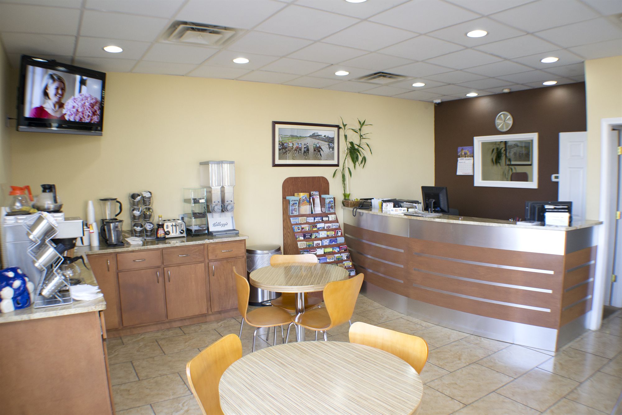 Фото Bluegrass Inn