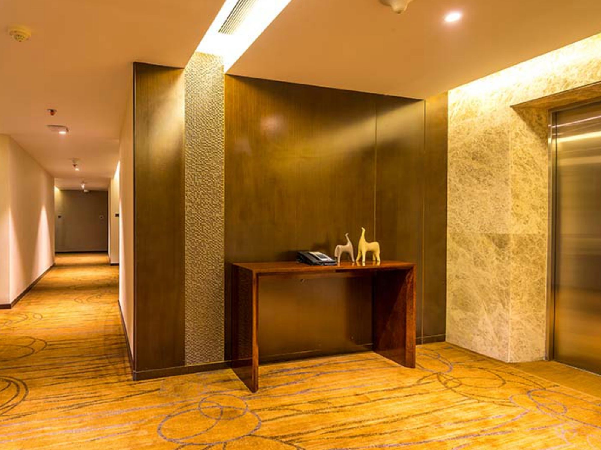 Фото Best Western Plus Maple Leaf