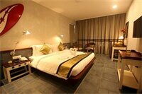 The Fern Residency Miramar (Goa, North Goa County, Tiswadi Subdistrict, Town of Taleigao), hotel