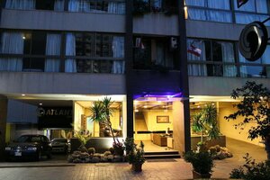 Гостиница Bliss 3000 Furnished Studios